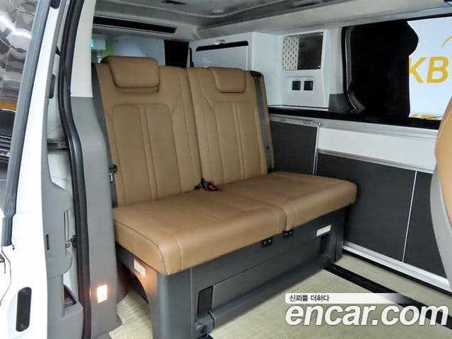 Hyundai Staria 2024 — ფოტო 11/20