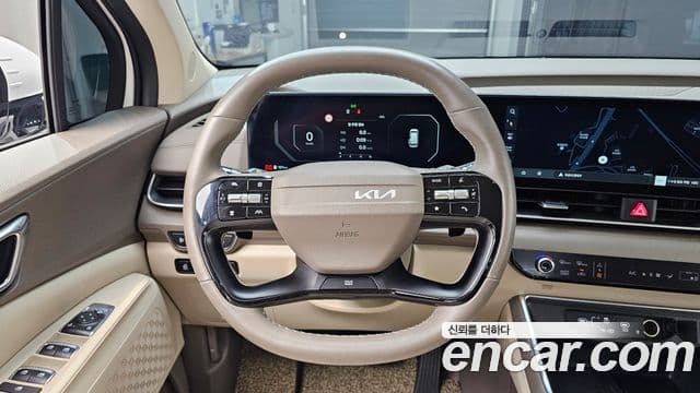 Kia Carnival 2025 — ფოტო 13/20