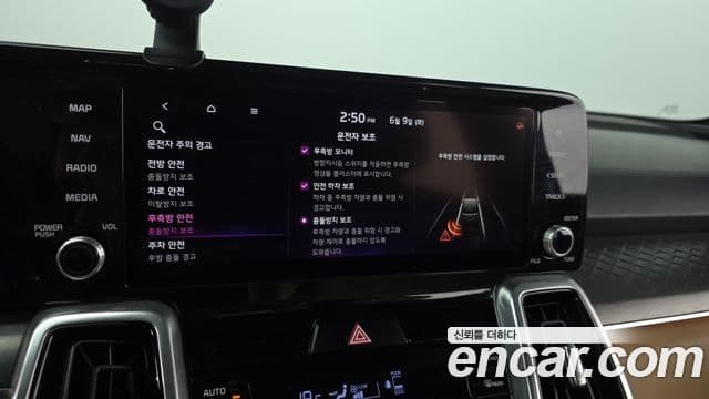Kia Sorento 2021 — Фото 18/20