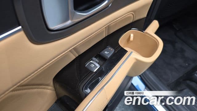 Kia Sorento 2021 — Фото 20/20