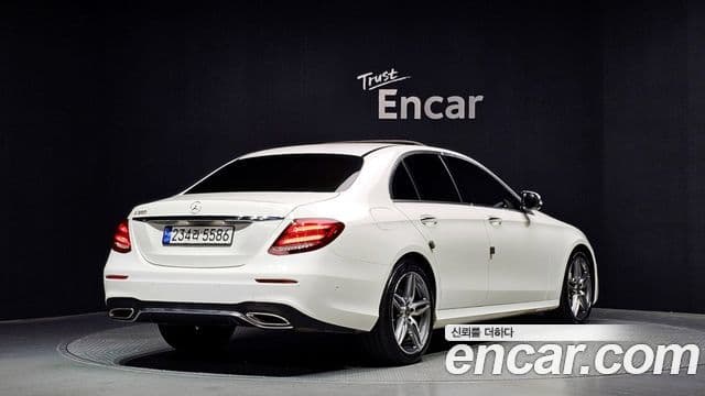 Mercedes-Benz E-Class 2019 — Şəkil 2/20