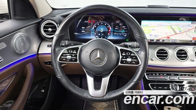 Mercedes-Benz E-Class 2019 — Şəkil 12/20