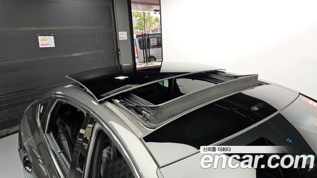 Genesis Electrified G80 2022 — Şəkil 17/20