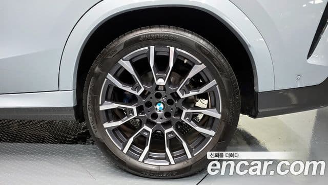 BMW X6 2024 — Photo 12/34