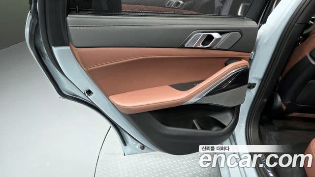 BMW X6 2024 — Photo 30/34