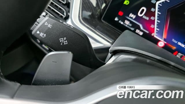 BMW X6 2024 — Photo 22/34