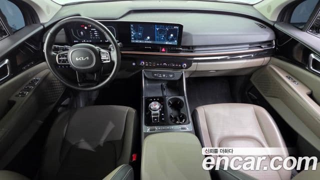 Kia Carnival 2023 — Şəkil 7/20