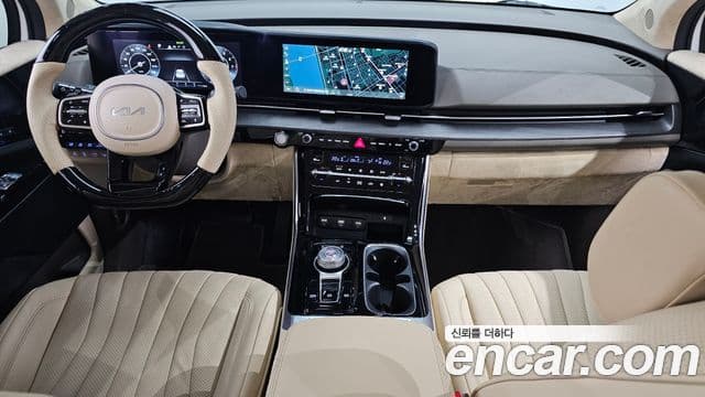 Kia Carnival 2022 — ფოტო 6/20