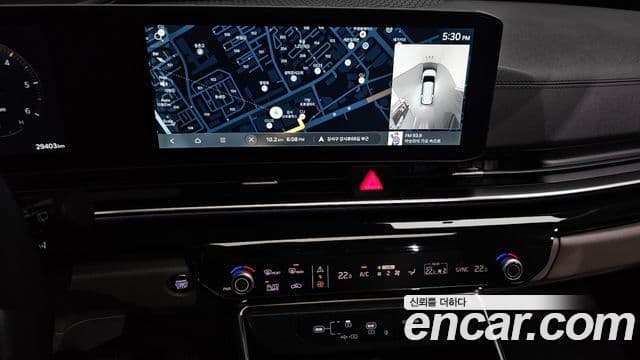 Kia Carnival 2023 — Photo 15/20