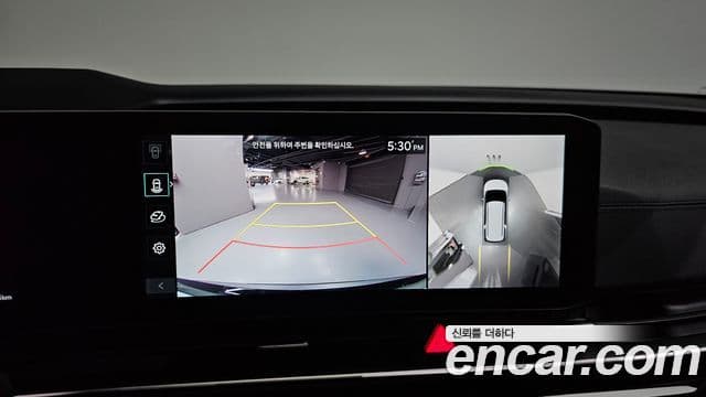 Kia Carnival 2023 — Photo 18/20