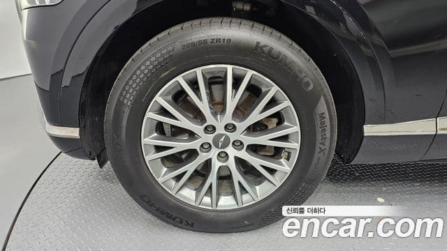 Genesis GV80 2021 — Photo 8/20