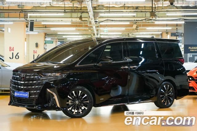 Toyota Alphard 2025 — ფოტო 3/20