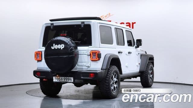 Jeep Wrangler 2019 — Şəkil 2/20