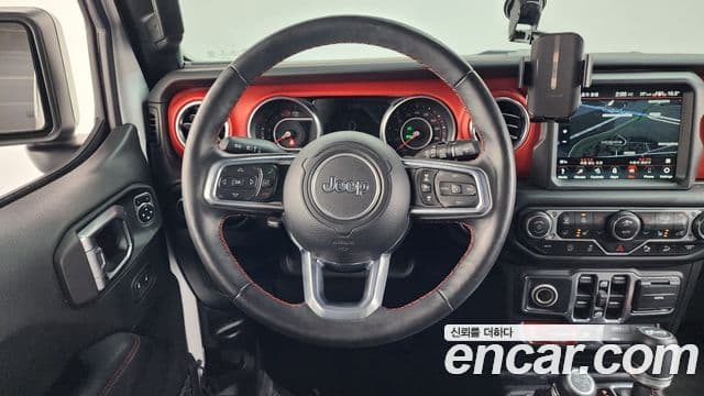 Jeep Wrangler 2019 — Şəkil 13/20