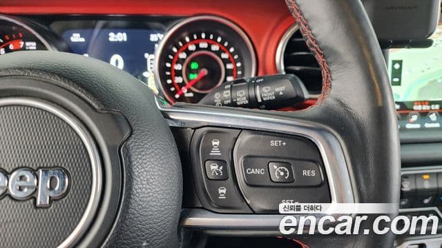 Jeep Wrangler 2019 — Şəkil 17/20