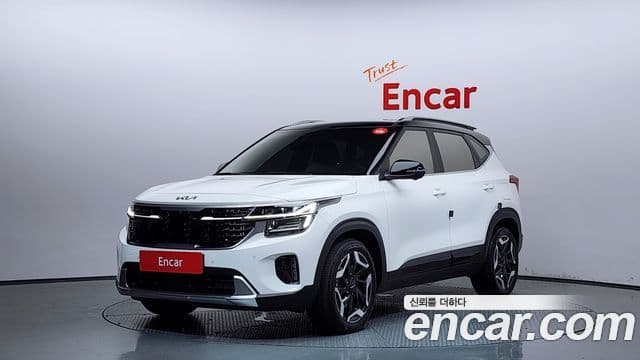 Kia Seltos 2023 — Şəkil 1/20