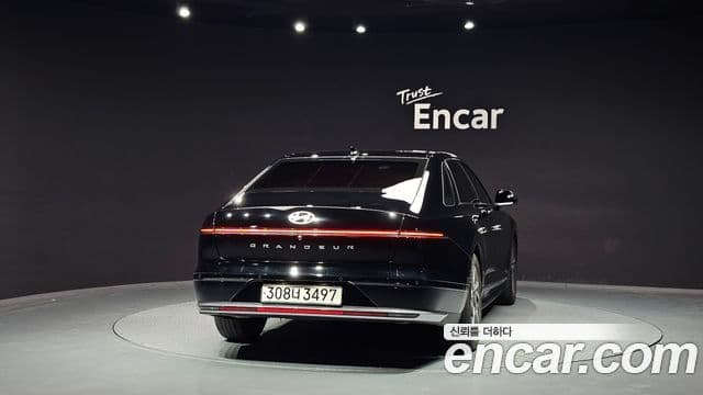Hyundai Grandeur 2023 — ფოტო 4/20