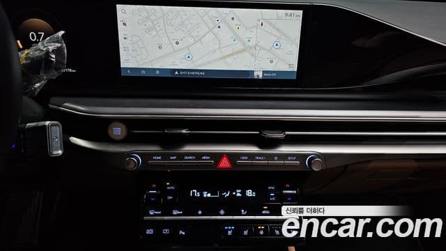 Hyundai Grandeur 2023 — ფოტო 13/20