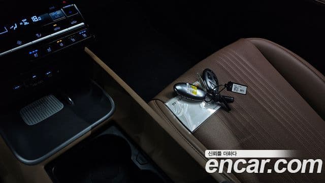 Hyundai Grandeur 2023 — ფოტო 14/20