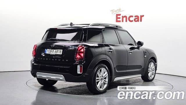 Mini Cooper Countryman 2022 — Фото 2/20