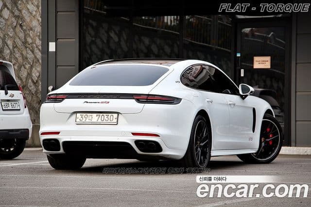 Porsche Panamera 2019 — Photo 20/20