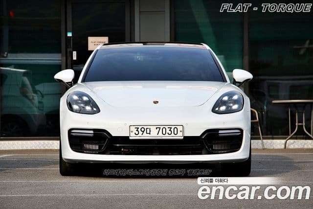 Porsche Panamera 2019 — Photo 7/20