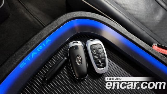 Hyundai Staria 2021 — Фото 15/20