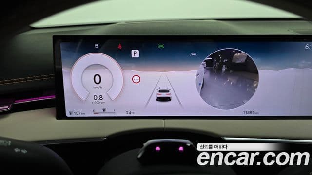 Genesis GV70 2025 — Photo 13/20