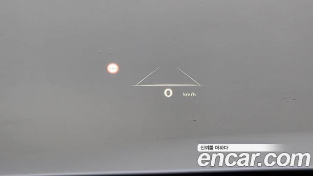 Genesis GV70 2025 — Photo 2/20