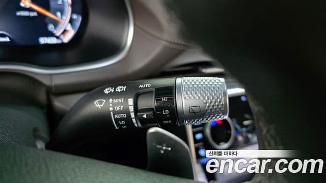 Genesis GV80 2020 — Photo 23/39