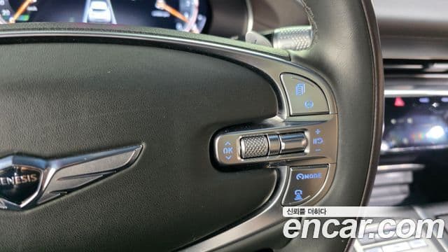 Genesis GV80 2020 — Photo 19/39
