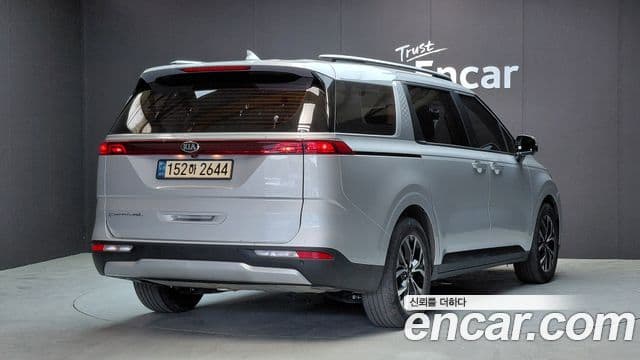 Kia Carnival 2021 — Şəkil 2/20
