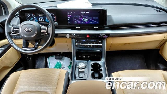 Kia Carnival 2021 — Şəkil 7/20