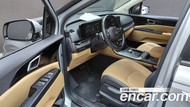 Kia Carnival 2021 — Şəkil 10/20