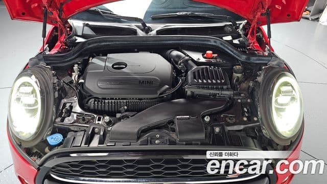 Mini Cooper S 2020 — ფოტო 6/20