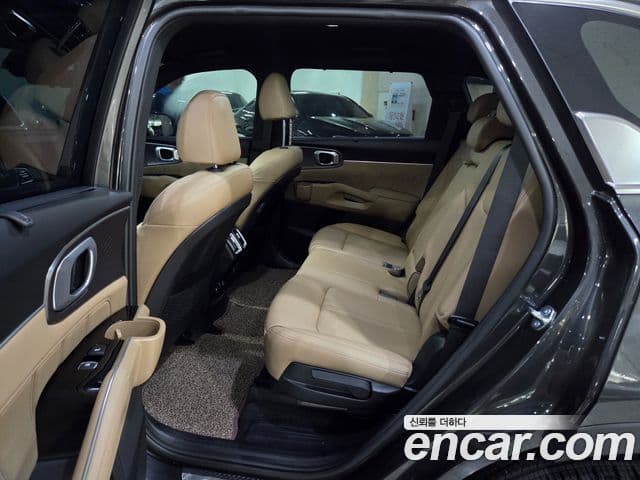 Kia Sorento 2025 — ფოტო 6/20