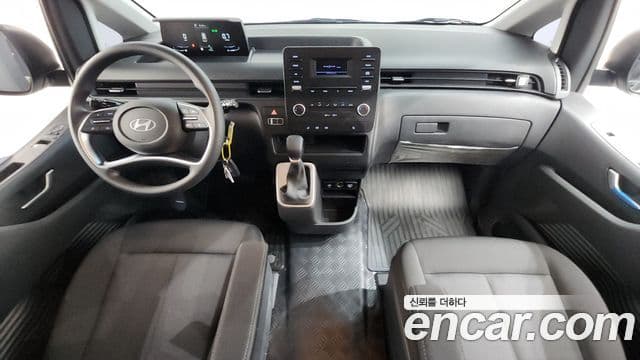 Hyundai Staria 2025 — Фото 7/20