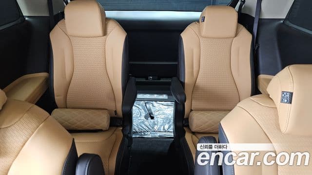 Kia Carnival 2023 — Şəkil 11/20
