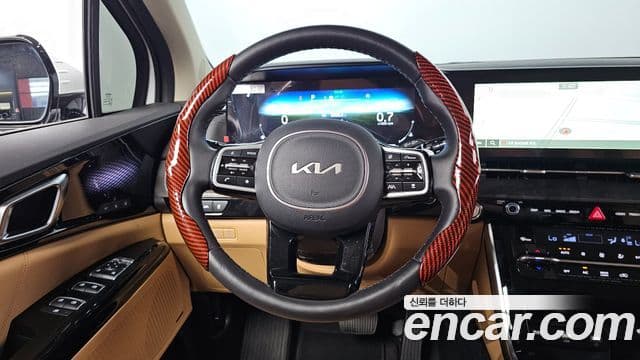 Kia Carnival 2023 — Şəkil 13/20