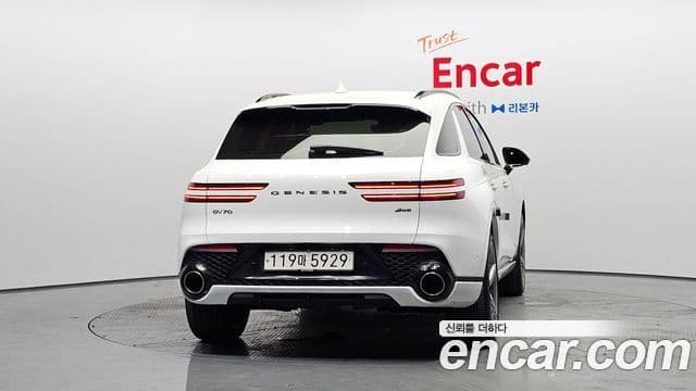 Genesis GV70 2022 — ფოტო 4/20