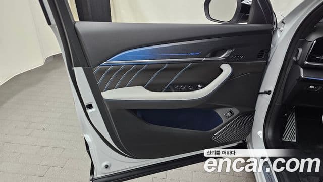 Renault Samsung Filante 2026 — Photo 19/36