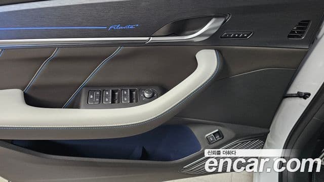 Renault Samsung Filante 2026 — Photo 12/36