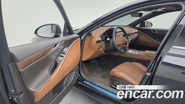Genesis Electrified G80 2022 — Şəkil 10/20