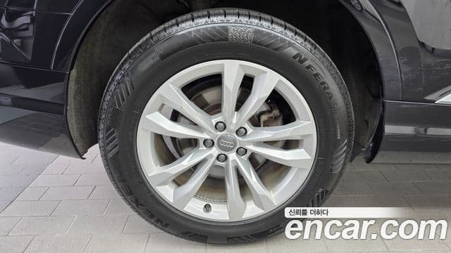 Audi Q7 2019 — Şəkil 5/20