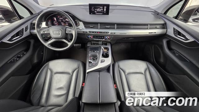 Audi Q7 2019 — Şəkil 7/20