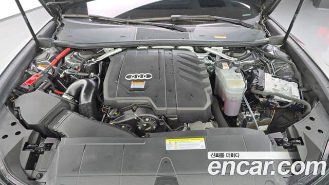 Audi A6 2022 — ფოტო 6/20