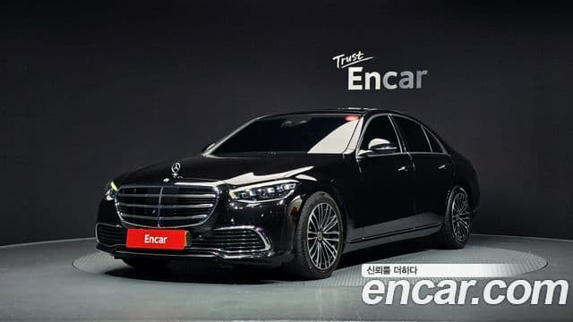 Mercedes-Benz S-Class 2024 — Фото 1/20