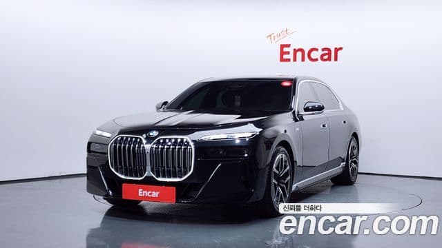 BMW 7 Series 2025 — Şəkil 20/20