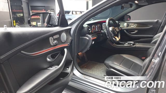 Mercedes-Benz E-Class 2019 — Şəkil 10/20