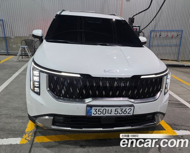 Kia Carnival 2024 — Şəkil 3/20